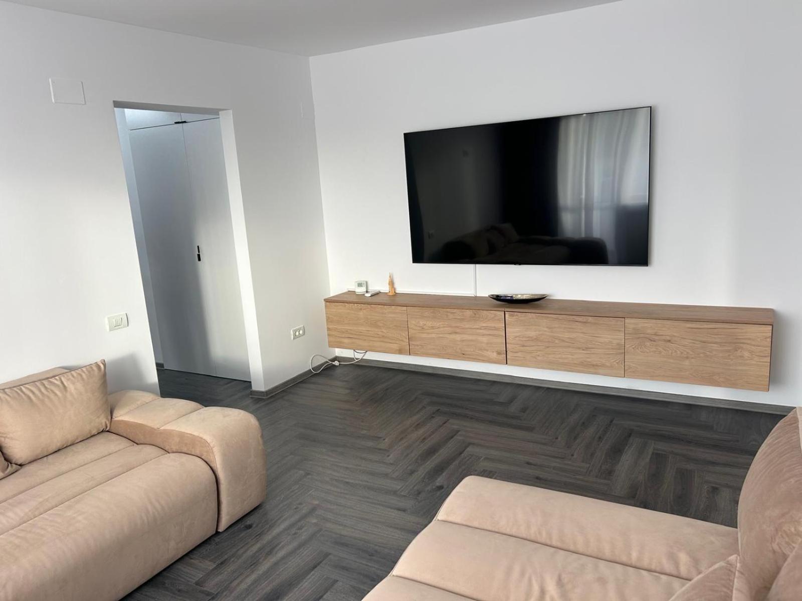 Elit Apartment Крайова Екстериор снимка